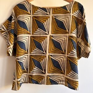 Maelu geo print dolman top